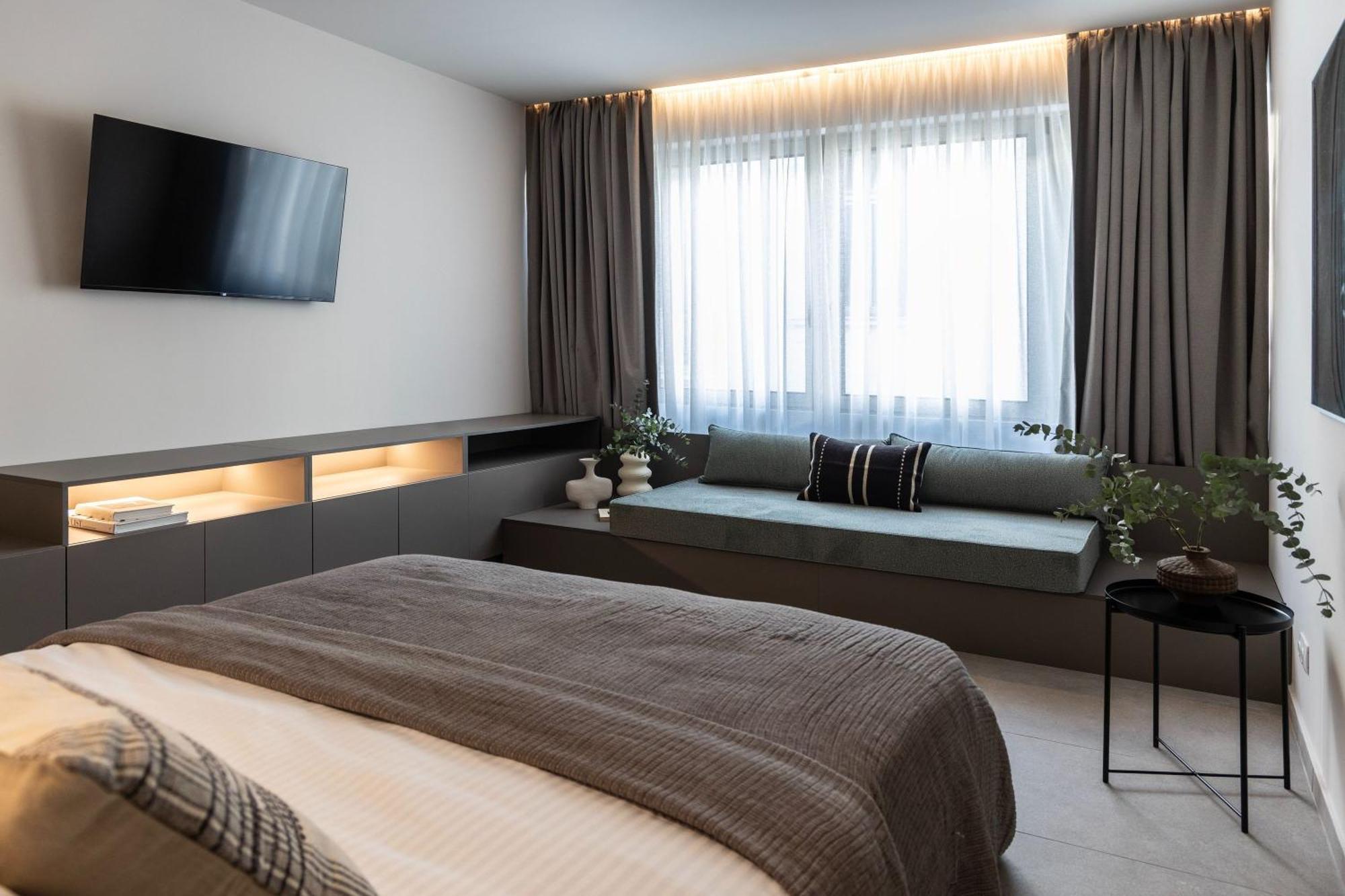 Celestial Athens Suites At Praxitelous Dış mekan fotoğraf